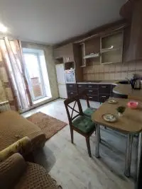 проспект Комарова, 16